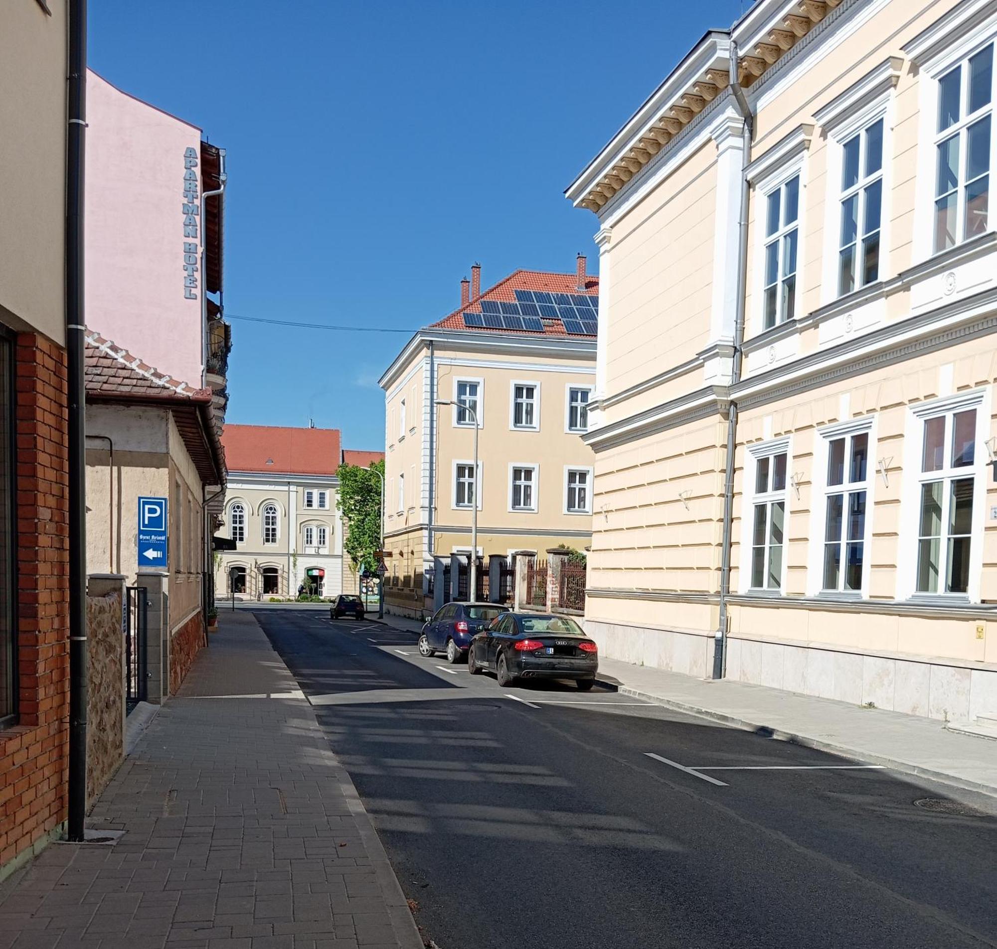 Szent Kristof Apartmanhotel 절러에게르세그 외부 사진